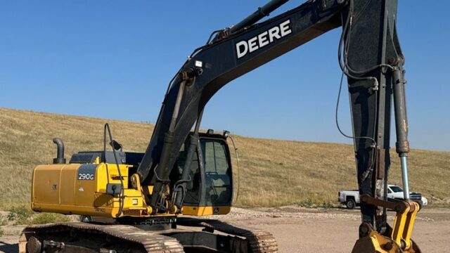 2014 John Deere 290G Excavator