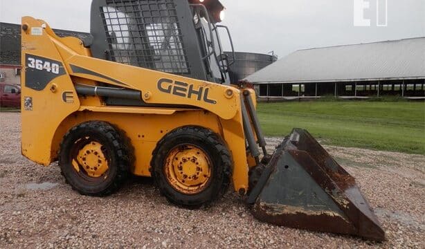 2006 Gehl 3640 Skid Loader